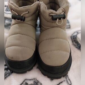 Zara Kids Beige Winter Boots